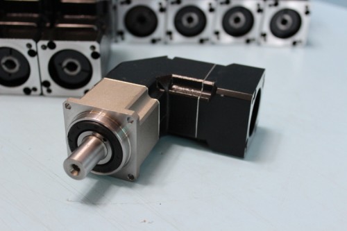 精銳廣用減速機(jī)ABR系列.jpg 精銳廣用減速機(jī)ABR系列.jpg